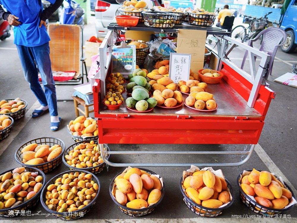 玉井青果市場 玉井市場 台南景點 玉井芒果批發 便宜芒果 台南旅遊