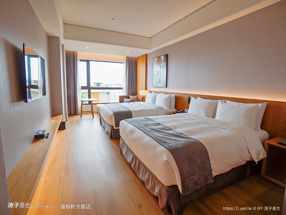 禧榕軒大飯店 台南新開幕 火車站住宿飯店 雙人房 四人房 家庭房 房型開箱 頂樓空中花園泳池 房價