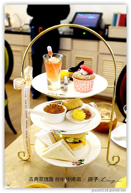 台中-古典玫瑰園 中港店-中港路古典玫瑰園環境滿舒適的