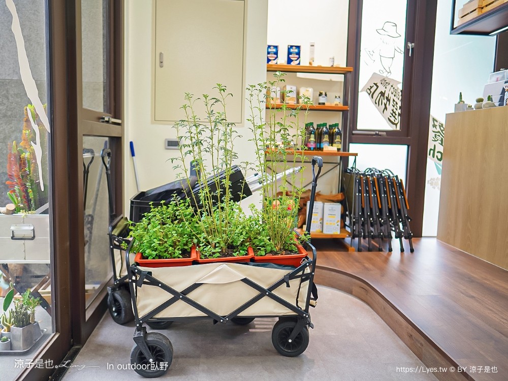 in outdoor 臥野 菜單 台中北屯早午餐 露營風 新開幕餐廳 戶外野餐風 美食