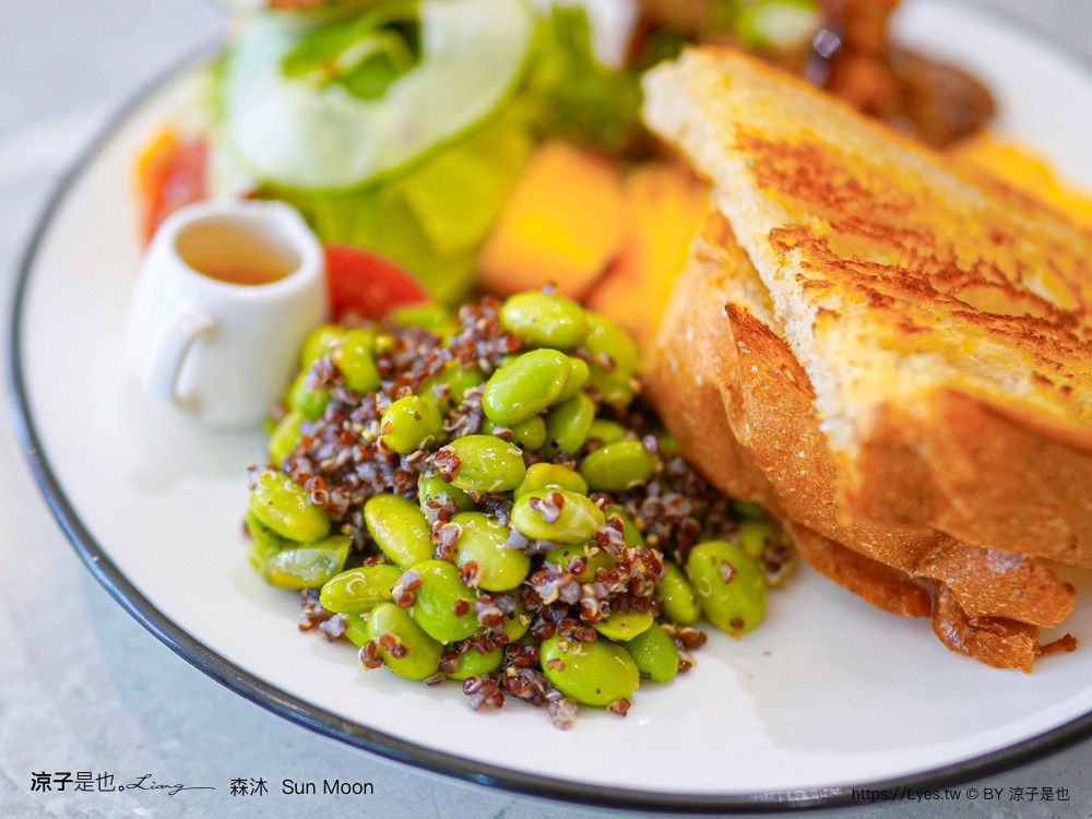 森沐 sun moon 菜單 台中早午餐 台中美食 早午餐餐廳 純白 北歐風