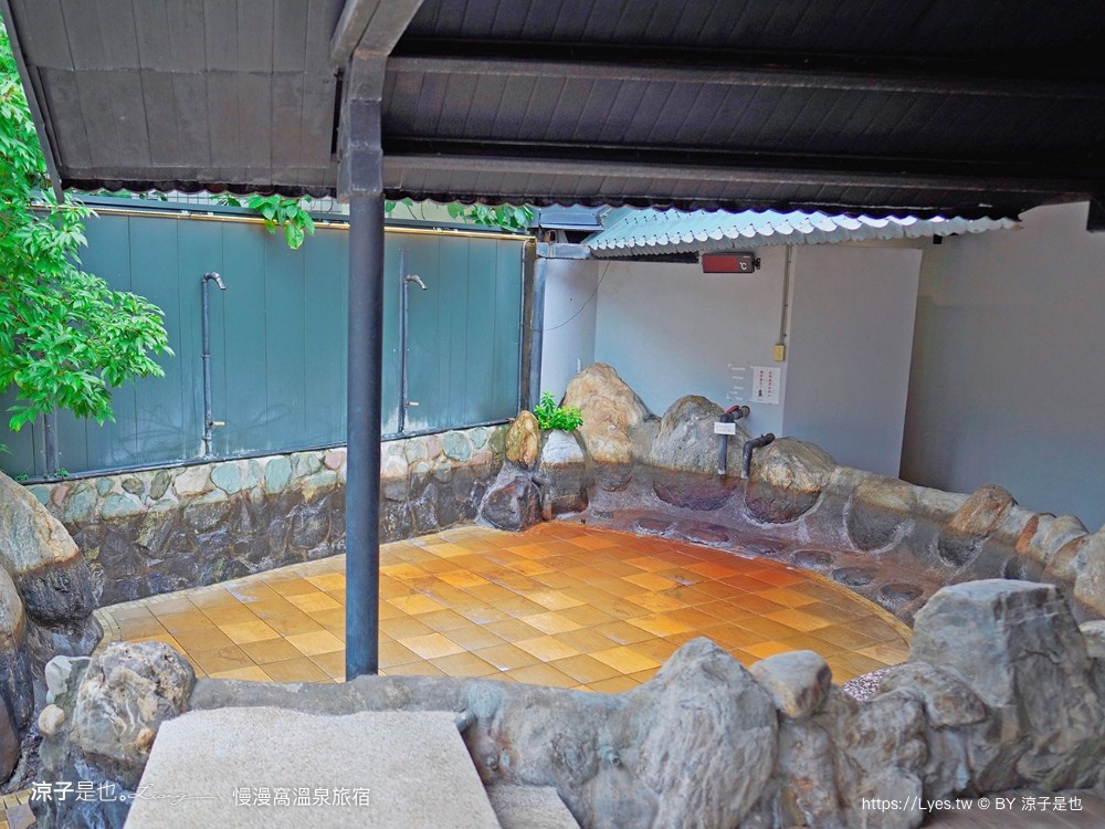 慢漫窩溫泉旅宿 宜蘭礁溪親子飯店 溜滑梯房型 獨立泡湯池 露天溫泉 CP值