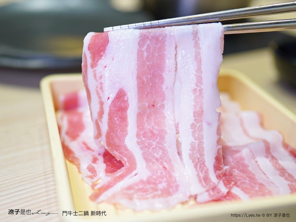 鬥牛士二鍋 菜單價位 台中 火鍋吃到飽 壽喜燒 台中新時代餐廳 生日 訂位 cp值 平價火鍋