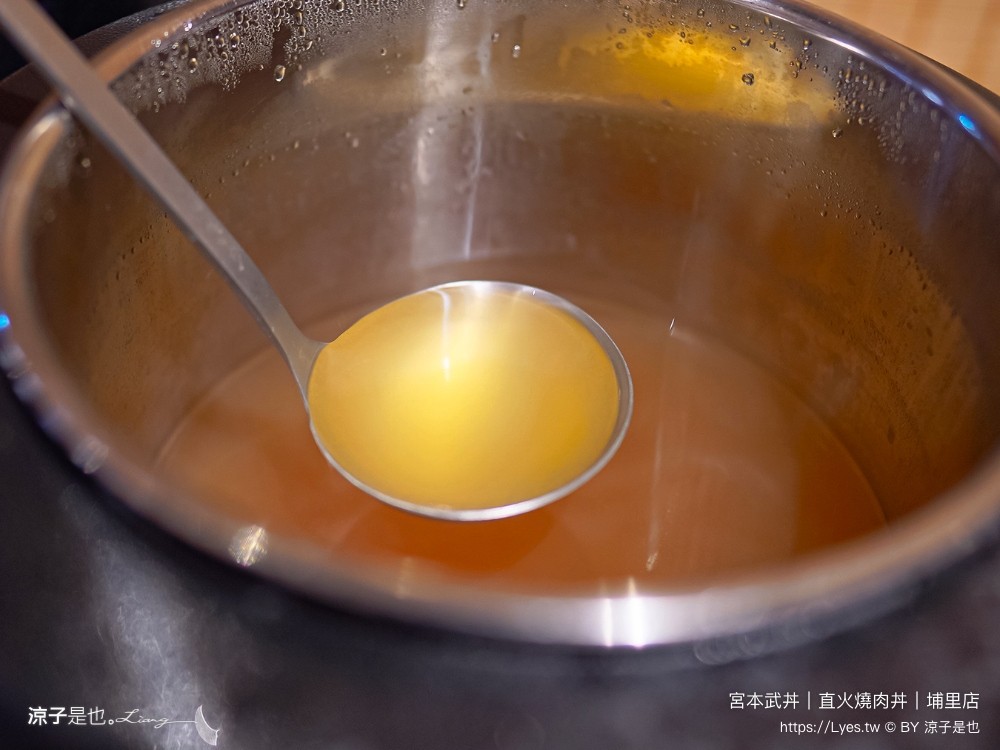 宮本武丼 菜單 宮本武丼直火肉山燒肉丼 埔里店 埔里美食 燒肉丼飯 南投美食 餐廳 小吃 肉控 埔里餐廳 外帶