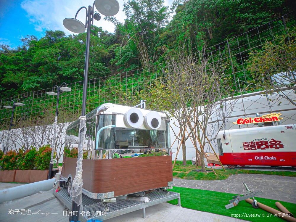 日月町複合式商場 埔里景點 南投休息站 日本蔦屋書店 日月潭景點 休息站 南投全新地標 新景點 浮拉格 地址 hizuki town