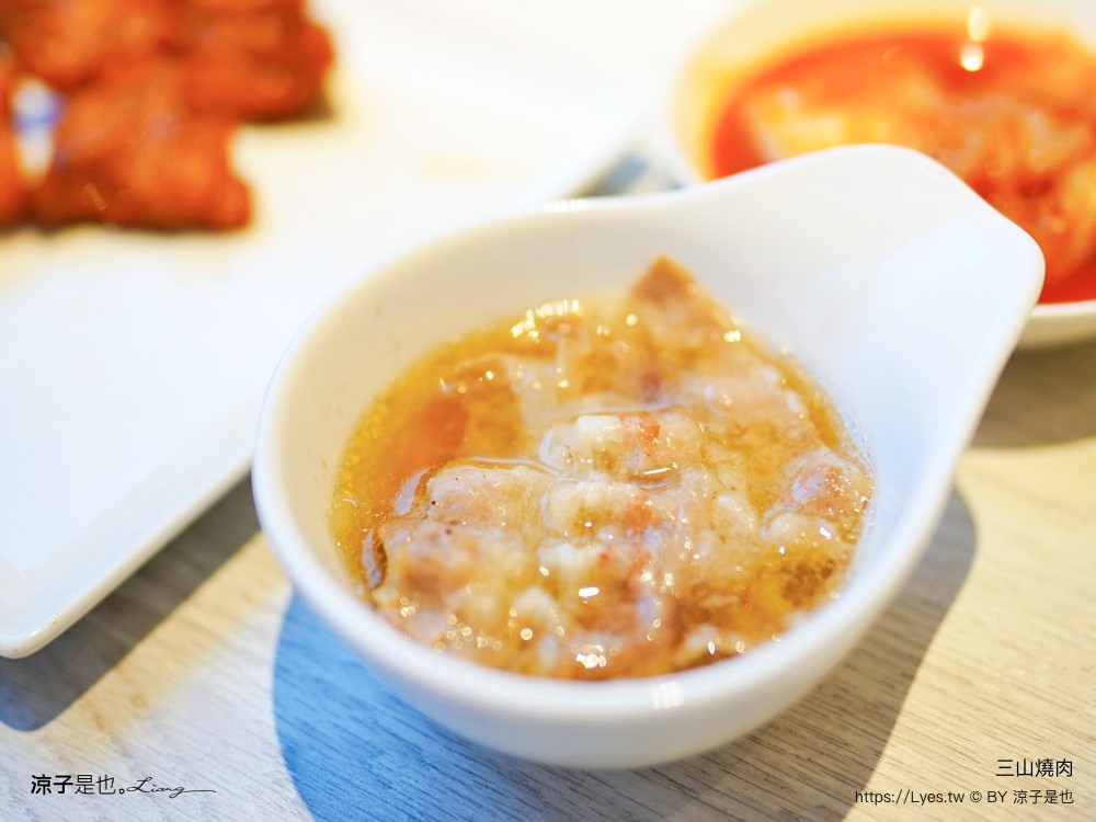 三山燒肉 輕井澤燒肉品牌 台中新開幕餐廳 訂位方式 菜單價位 日本和牛 烤肉餐廳 壽星 慶生優惠