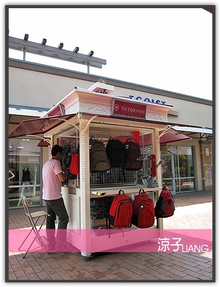 騼州OUTLET名品折扣街04