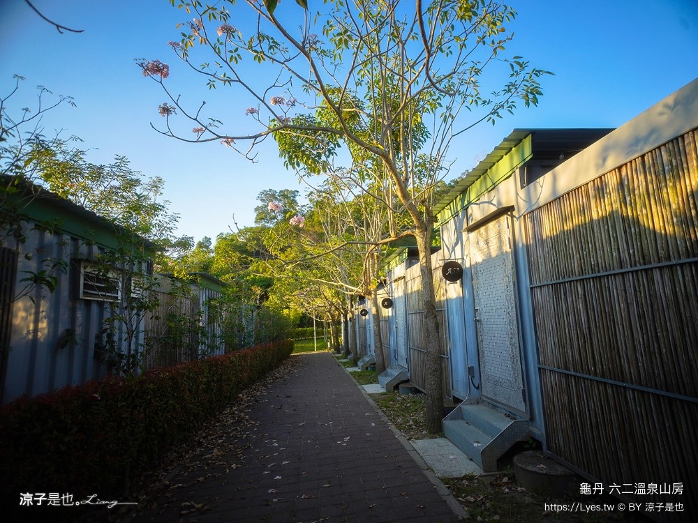六二溫泉山房 龜丹溫泉住宿 台南溫泉飯店 大眾湯 湯屋 溫水脈衝池 溫水spa按摩池 台南親子住宿