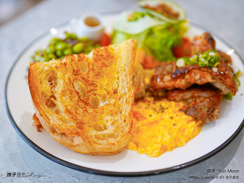 森沐 sun moon 菜單 台中早午餐 台中美食 早午餐餐廳 純白 北歐風
