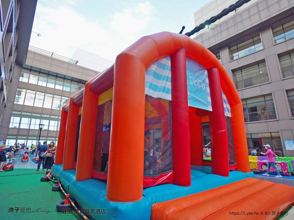 蘭城晶英酒店 宜蘭親子飯店 住宿券 宜蘭住宿 最新設施 趣七樓 房型 早餐 攻略 電影院 芬朵奇堡