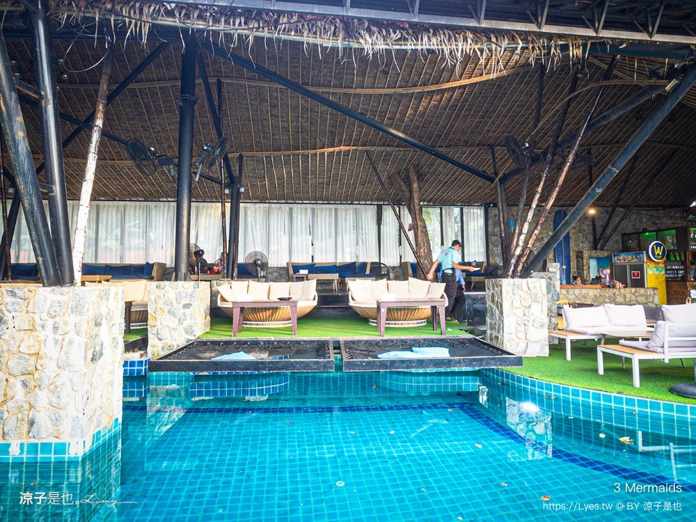 3 Mermaids 美人魚餐廳 芭達雅 Pattaya cafe 鳥巢餐廳 海景餐廳