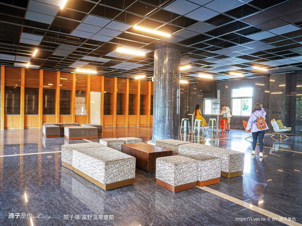 關子嶺富野溫泉會館 台南溫泉飯店 泥漿溫泉 台南住宿 房價優惠 房型 早餐 開幕 關子嶺泡湯 大眾泡湯池 游泳池 親子家庭房