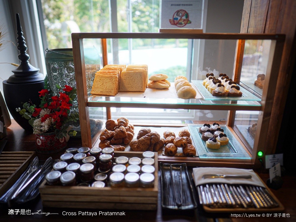 Cross Pattaya Pratamnak 芭達雅飯店 Pattaya住宿 親子飯店推薦 芭達雅海灘飯店 芭達雅泳池住宿