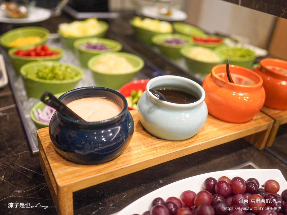 台東富野渡假酒店 台東吃到飽 台東住宿 推薦 一泊二食 宵夜 市區飯店 高cp值 親子飯店 台東美食小吃 吃到飽餐廳