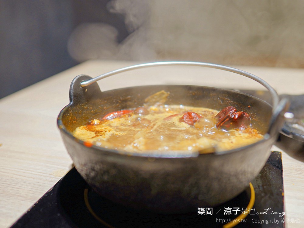 築間幸福鍋物 菜單 台中一中店 連鎖火鍋 自助吧 飲料冰淇淋吃到飽 buffet