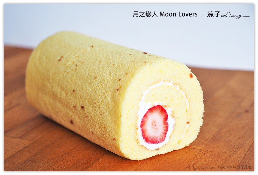 台中-月之戀人 精緻的手作甜點好好吃 還有過年送禮大方的年節禮盒喔