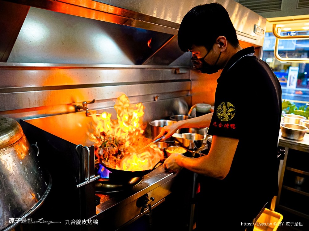 九合脆皮烤鴨 埔里 炒鴨架 高麗菜 片鴨 酸白菜鴨湯 南投外帶美食 露營野餐 旅遊美食推薦