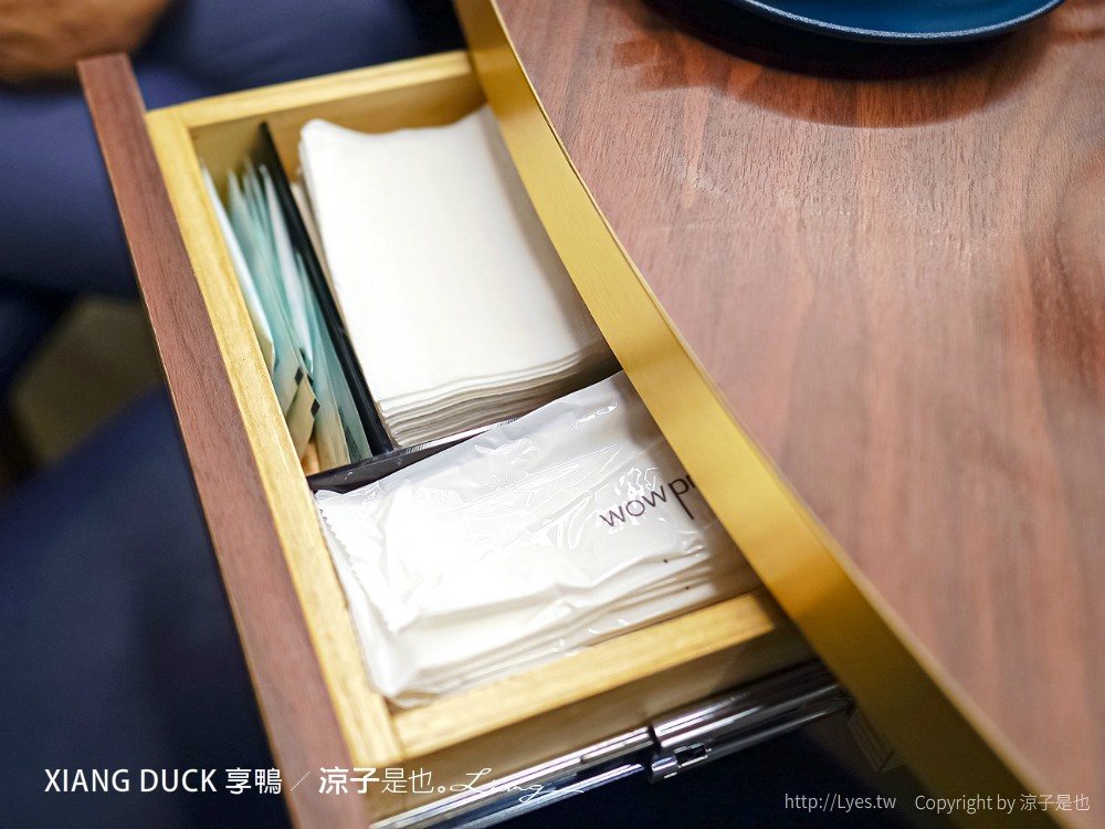 xiang duck 享鴨 菜單 台中 王品集團 一鴨三吃 桌邊片鴨 烤鴨 中式合菜 聚餐