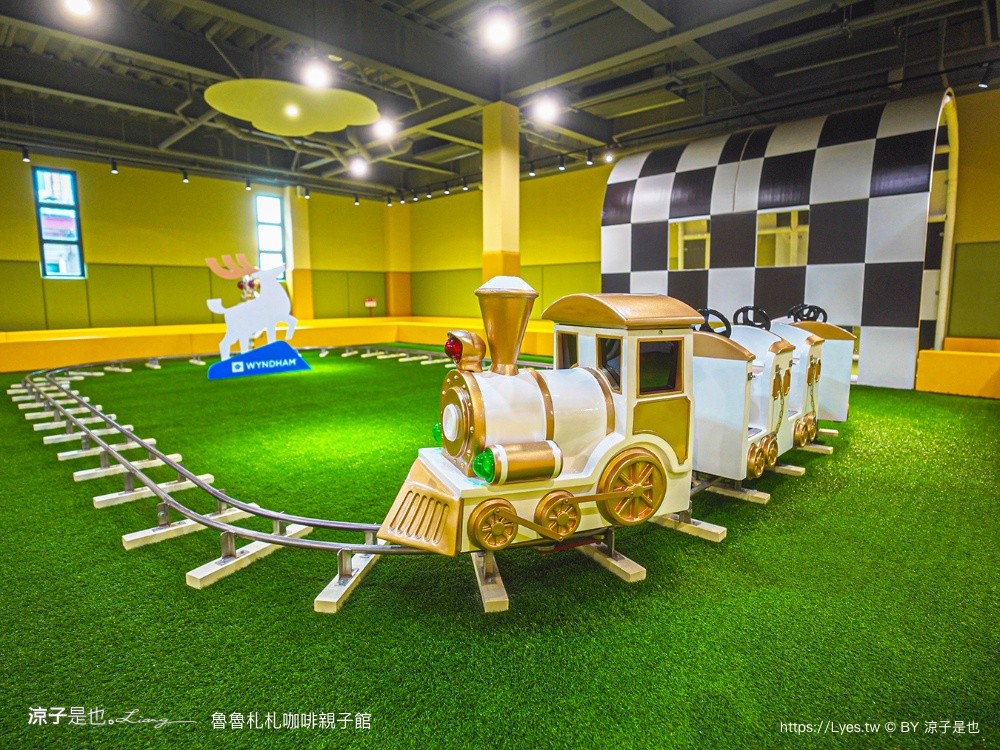 魯魯札札咖啡親子館 日月潭親子餐廳 日月潭親子景點 伊達邵 雨天備案 南投美食 日月潭下午茶