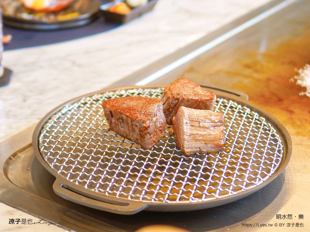 明水然·樂 無菜單鐵板燒 台中 大魯閣新時代餐廳 台中火車站美食 明水然樂台中 訂位 價格 約會 慶生