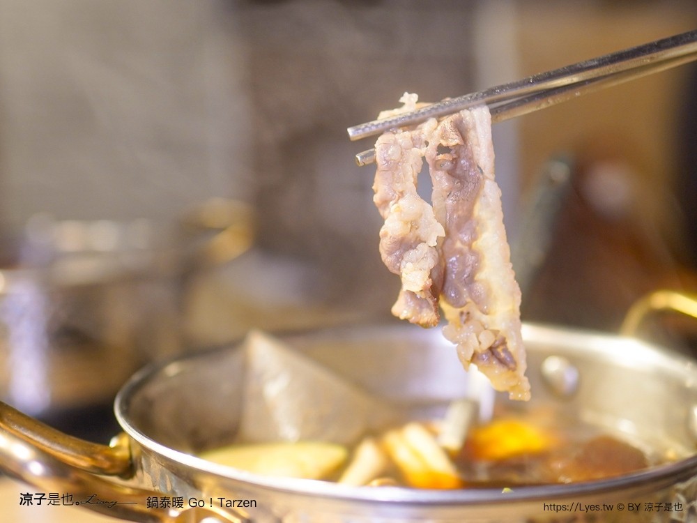 鍋泰暖 泰式南洋火鍋 台中美食 台中火鍋 大里美食 泰式火鍋 吃到飽餐廳 冬蔭功 肉骨茶 自助吧 蔬食飲品