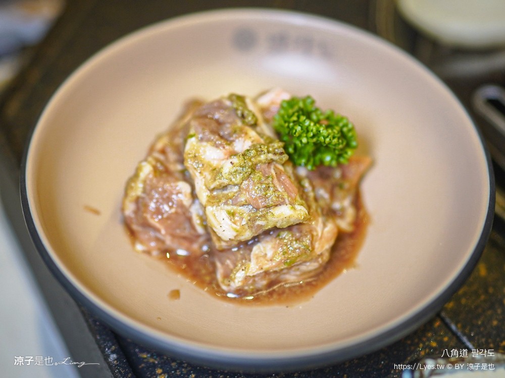 八角道 菜單 台中公益路餐廳 韓國 首爾釜山 連鎖烤雞店 開幕 韓式燒肉 韓式料理 韓式豆腐鍋