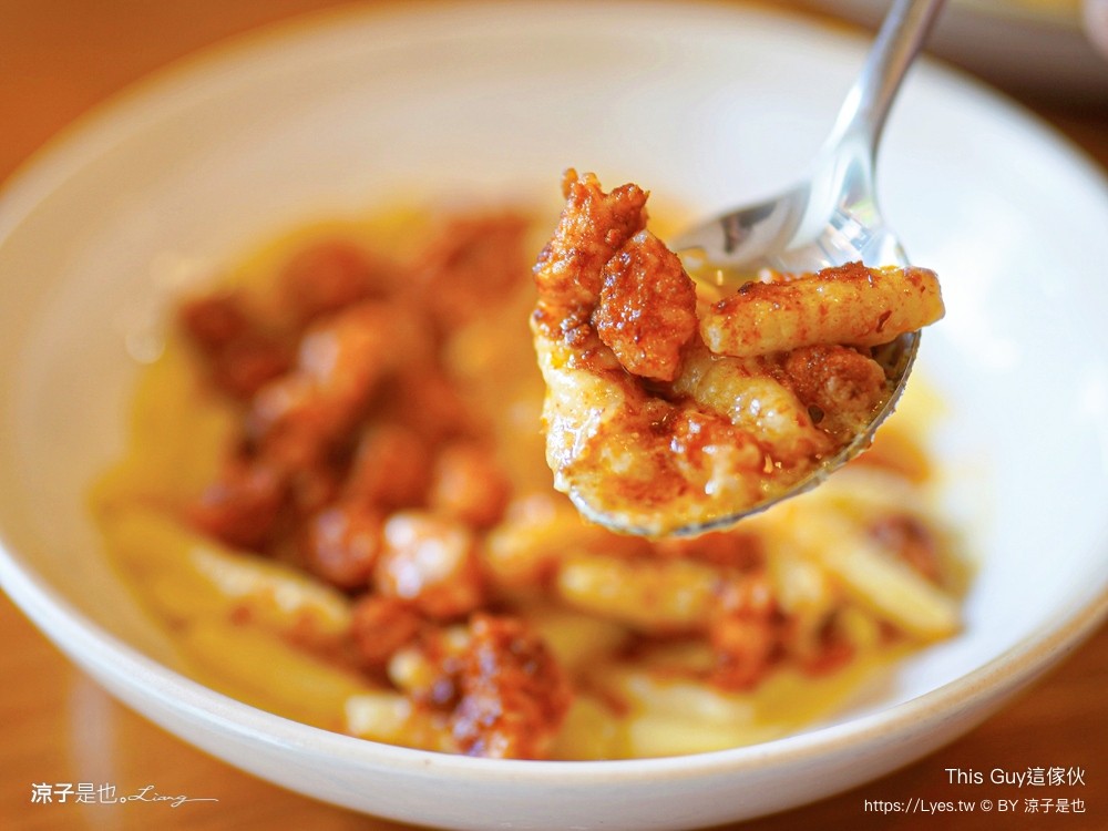 this guy 這傢伙 菜單 台中早午餐 蛋塔 澳式早午餐 台中北區美食 肉桂捲 必點 低消