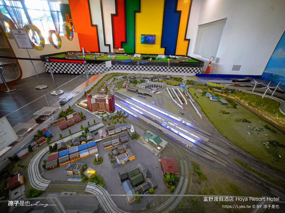 高雄富野渡假酒店 高雄親子飯店 溜滑梯房型 優惠專案 早餐 高雄住宿 輕軌凱旋瑞田站 親子套房 港都浪潮夜市