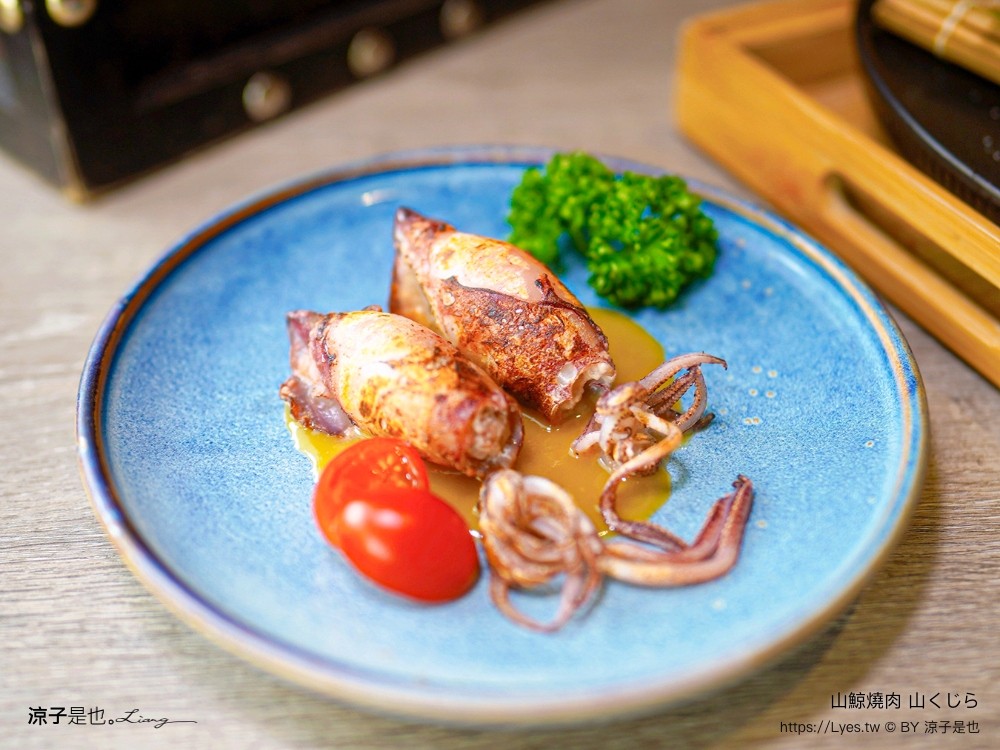 山鯨燒肉 菜單 台中漢口 燒肉美食 生日優惠 停車 訂位 優惠 台中燒肉餐廳推薦 和服 網美必拍 寶箱