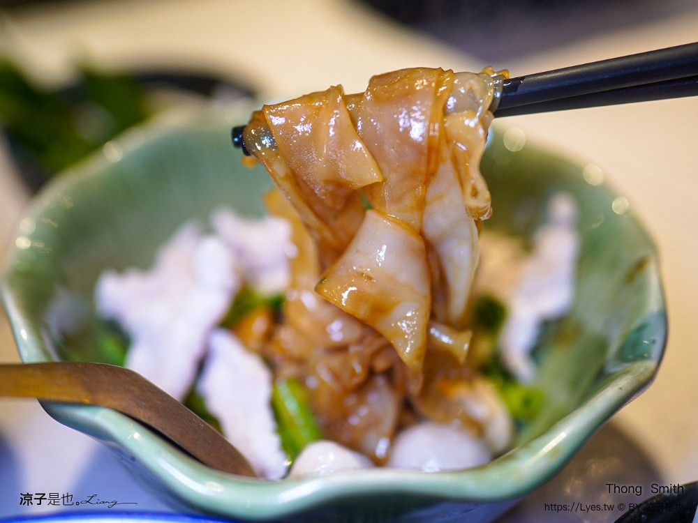 通思密船麵 thong smith 菜單 曼谷船麵 terminal 21 asok 泰國美食 和牛船麵 曼谷必吃