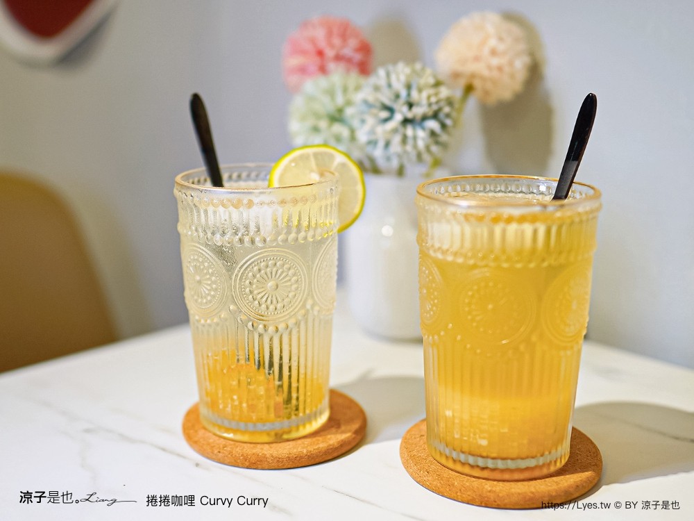 捲捲咖哩 菜單 台中咖哩 湯咖哩 台中南屯美食 日式咖哩 推薦 文青小店 人氣 ig curvy curry