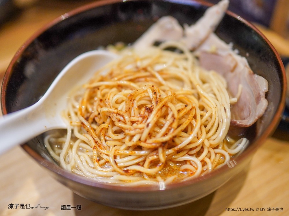 麵屋一燈 台中拉麵 菜單 勤美誠品 餐廳推薦 日本東京沾麵 公益路美食 日本拉麵名店 冠軍沾麵