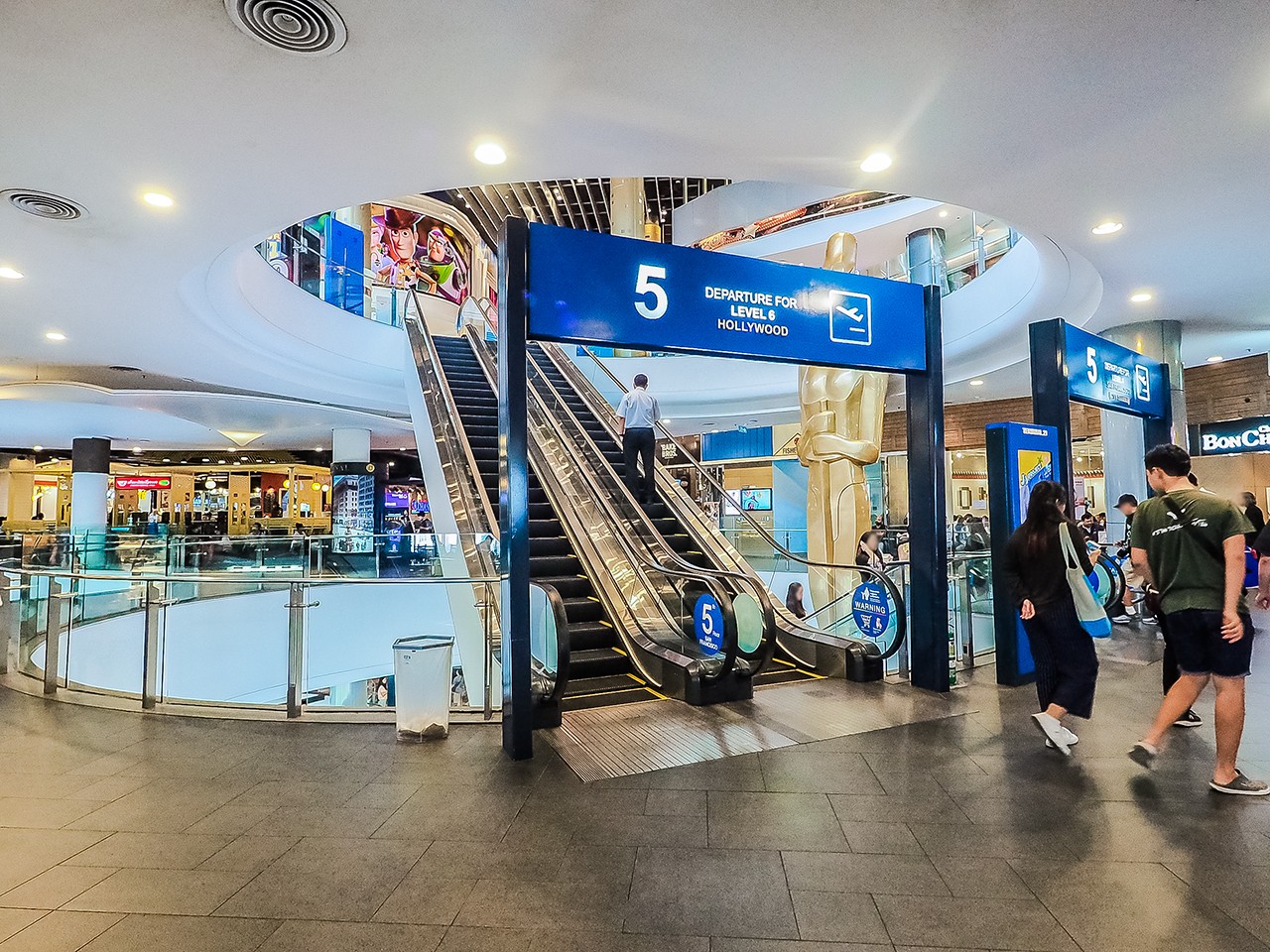 Savoey Teminal21 Asok 上味泰餐館 路線