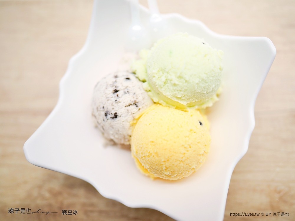 戰豆冰 菜單 台中一中 芒果冰 手工冰淇淋 CP值 中友商圈美食 冰品甜點 芒 中友商圈美食 冰品甜點