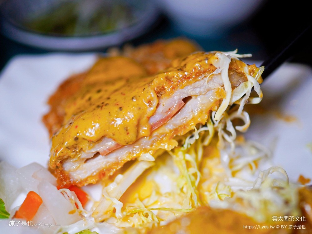 雲太閒茶文化 菜單 台中美食 南屯餐廳 茶點 春水堂 藝術 停車場 包廂低消 價位