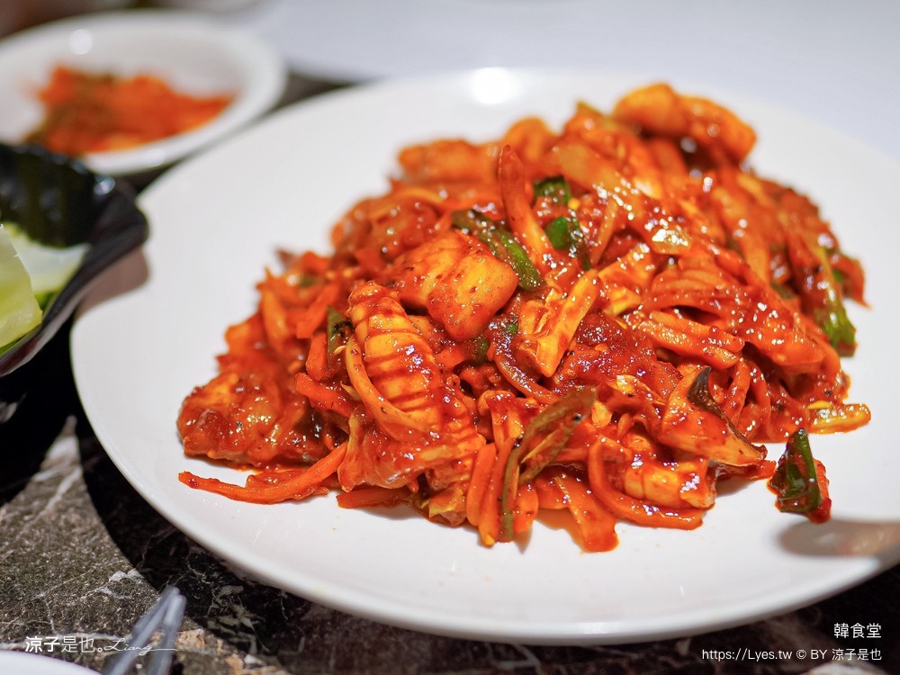 韓食堂 菜單 台北美食 韓式料理 韓國豬腳 水涼麵 辣豆腐鍋 推薦 松山 南京復興站