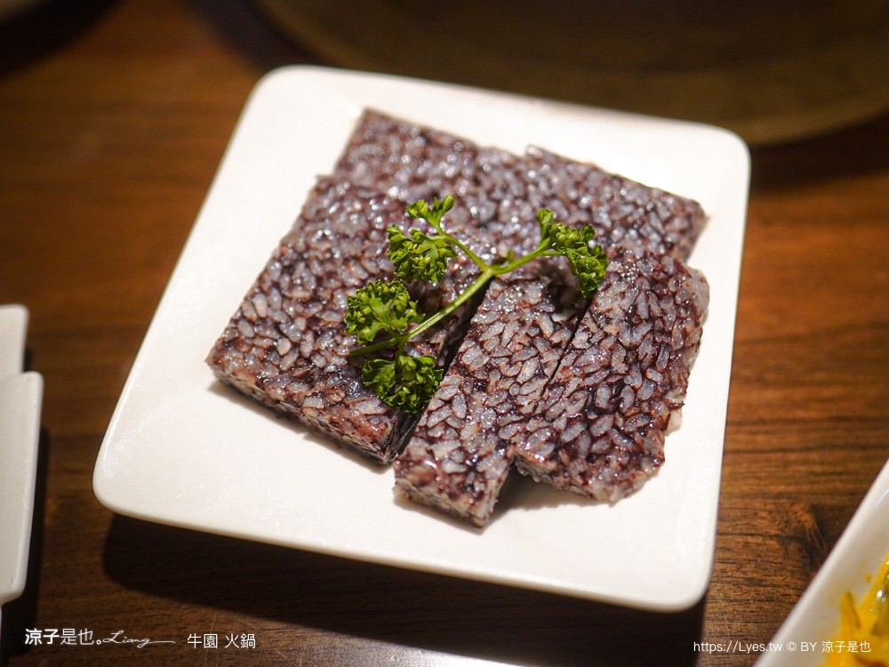 牛園火鍋 台南安平店 菜單 台南火鍋 麻辣鍋 海鮮火鍋 沙嗲鍋 聚餐餐廳 台南壽星優惠 台南安平美食推薦