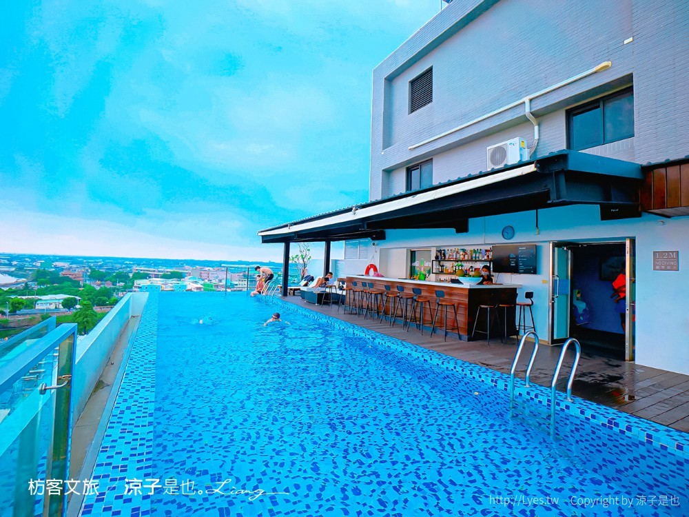 枋客文旅 屏東住宿推薦 早餐 無邊際泳池 星空酒吧 枋寮車站飯店 房型 優惠