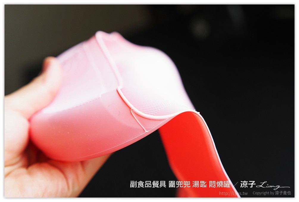 副食品餐具 圍兜兜 湯匙 悶燒罐