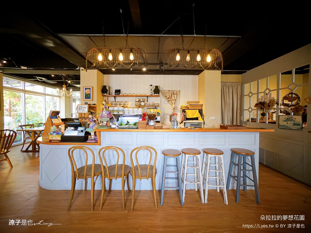 朵拉拉的夢想花園 菜單 嘉義景觀餐廳 東石美食 歐式建築 火鍋 豬腳排餐 嘉義庭園餐廳