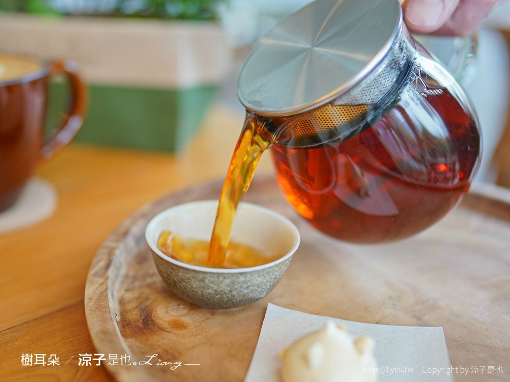 樹耳朵 菜單 台南關仔嶺 甜點咖啡館 景觀餐廳 白河 檸檬塔 假日限定 森林系