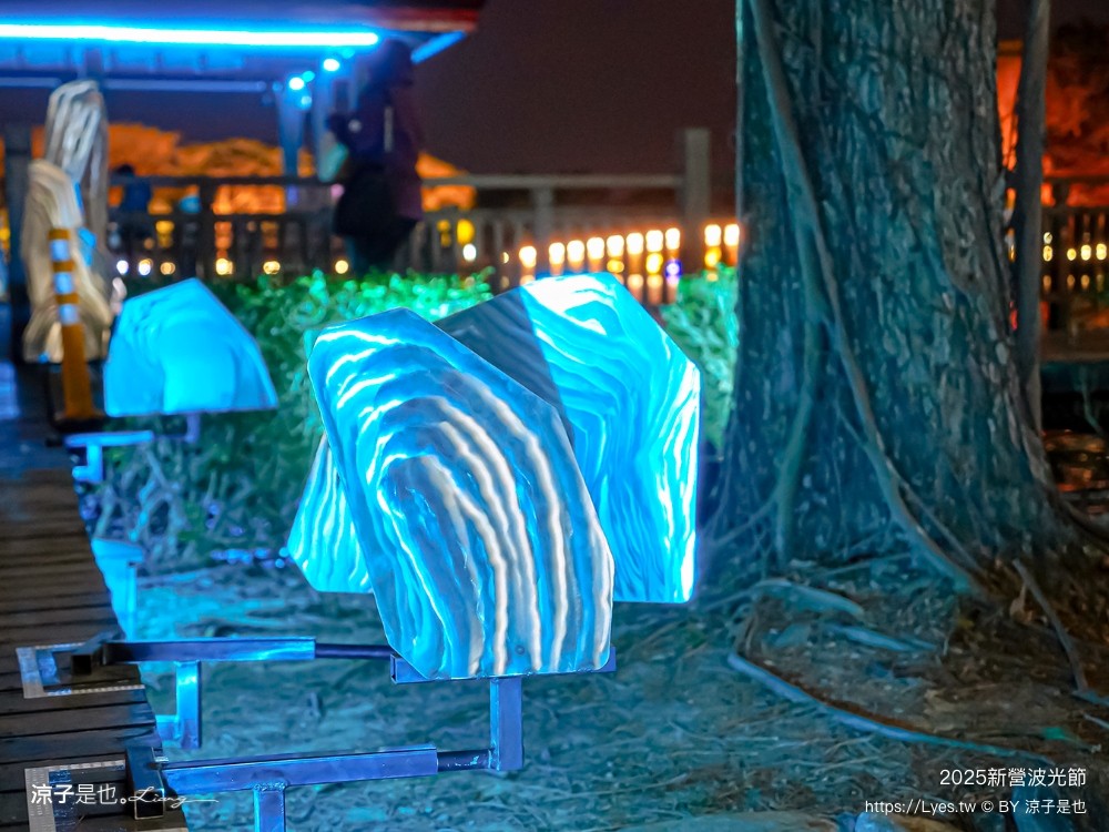 2025 新營波光節 台南景點 天鵝湖公園 活動時間 交通地點 燈光秀 停車 美食景點 必看作品