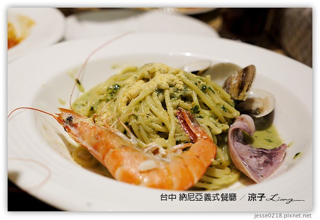 台中-納尼亞義式餐廳-台中義大利麵、披薩吃到飽餐廳(有雷)