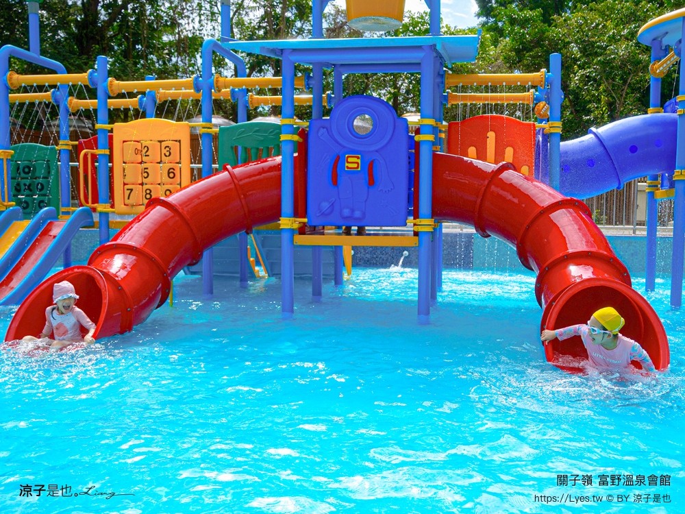 關子嶺富野溫泉會館 台南溫泉飯店 泥漿溫泉 台南親子住宿 泳池戲水區 房價優惠 房型 早餐 和式 開幕 關子嶺泡湯 大眾泡湯池 游泳池 親子家庭房