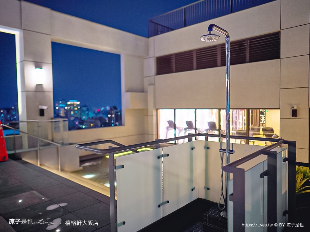 禧榕軒大飯店 台南新開幕 火車站住宿飯店 雙人房 四人房 家庭房 房型開箱 頂樓空中花園泳池 房價