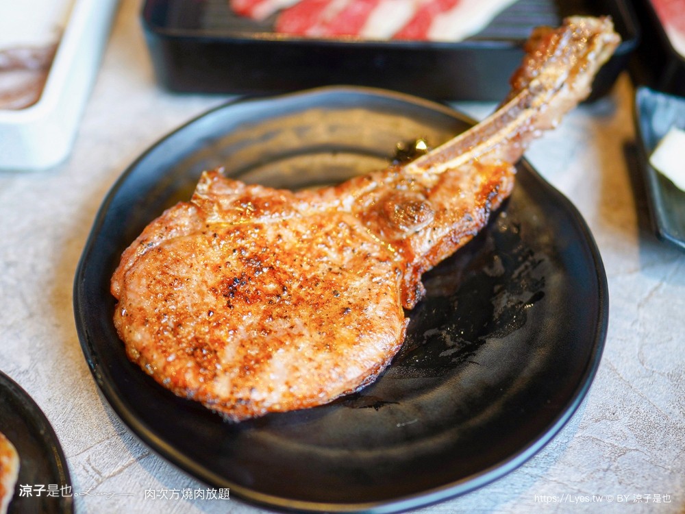 肉次方 燒肉放題 菜單 台中燒肉吃到飽 崇德文心 最新價位 現切牛排 泰式主題 王品和牛 訂位 慶生 壽星 優惠