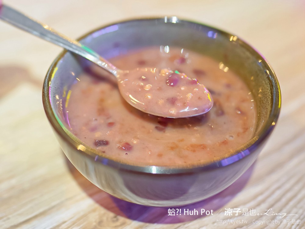 蛤 Huh Pot 菜單 台中公益路美食 火鍋餐廳 浮誇系卜卜蜆蛤蜊火鍋 港式料理
