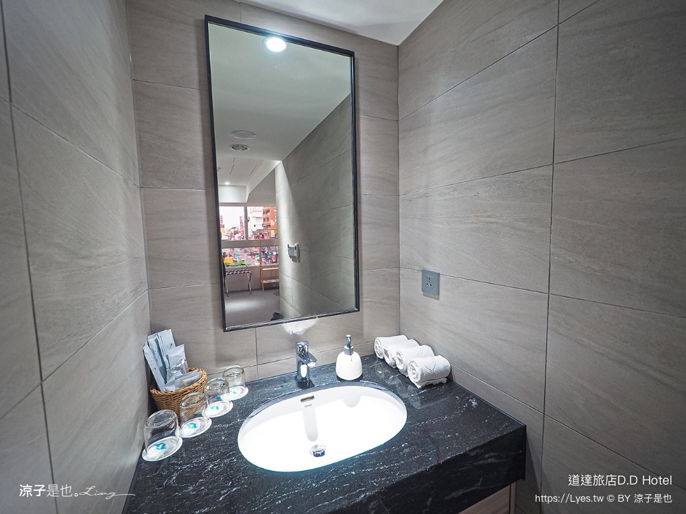 道達旅店 dd hotel 台南住宿 四人家庭房 cp值 河樂廣場 海安路 國華路 飯店 親子