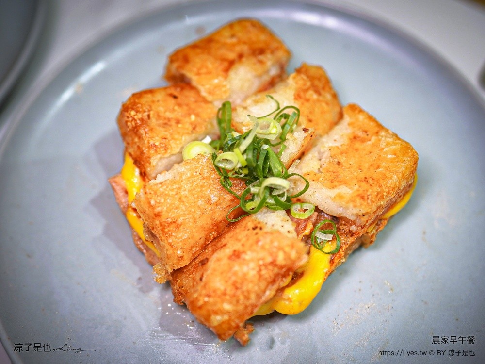 晨家早午餐 台中美食 台中早午餐 北屯早餐 月見煎餃