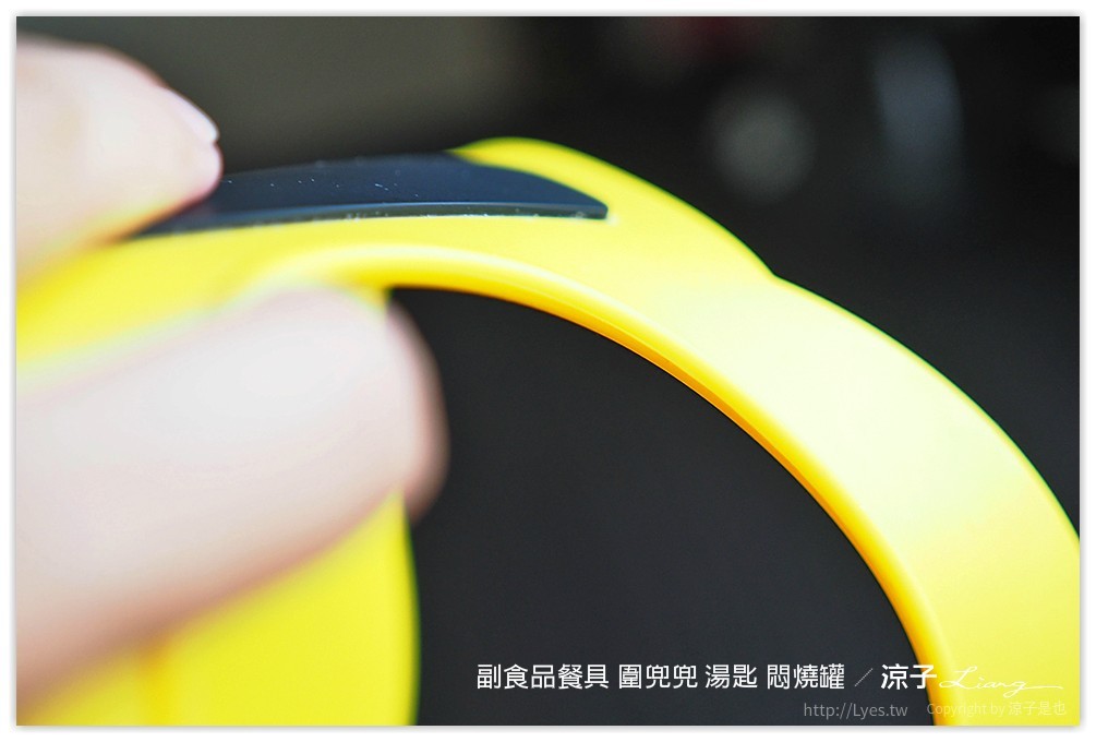 副食品餐具 圍兜兜 湯匙 悶燒罐